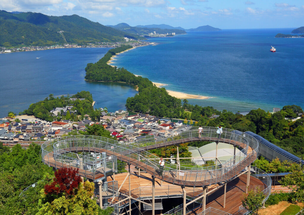 1.Amanohashidate View Land