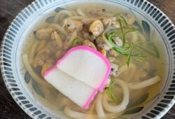 Clam udon