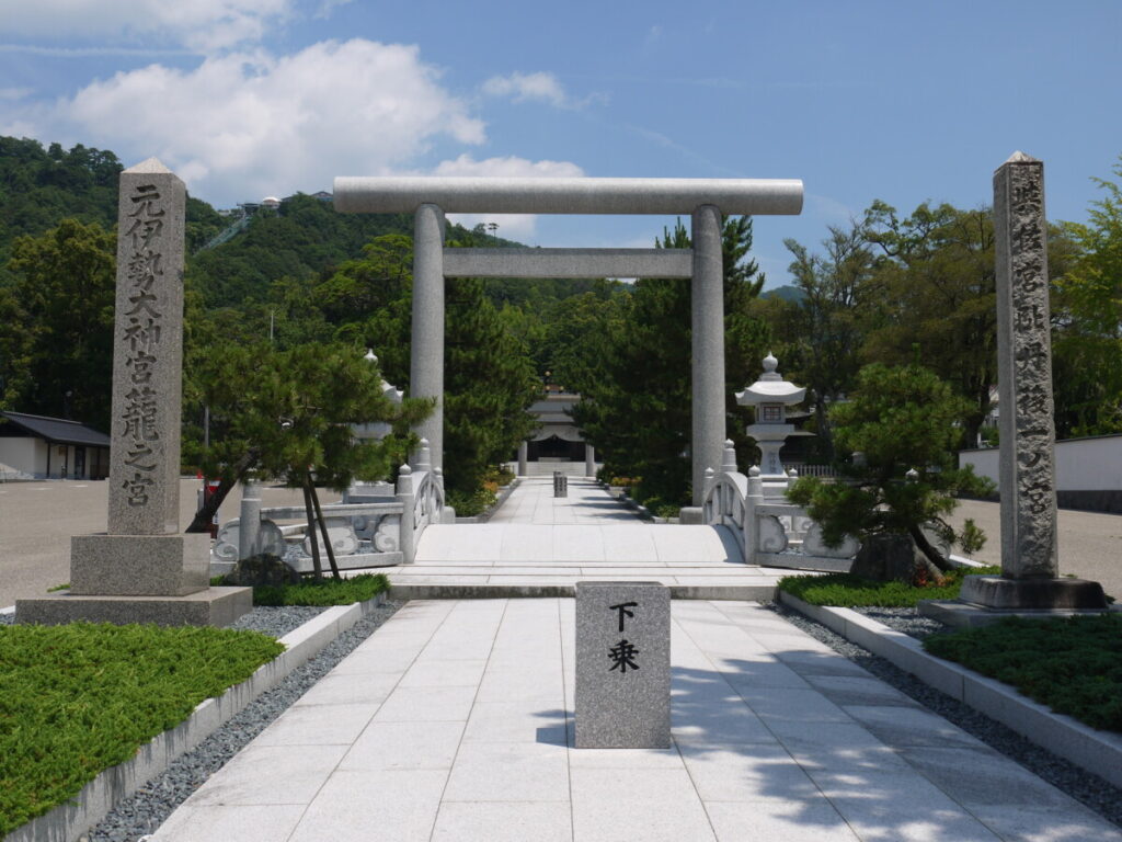 9.元伊勢籠神社