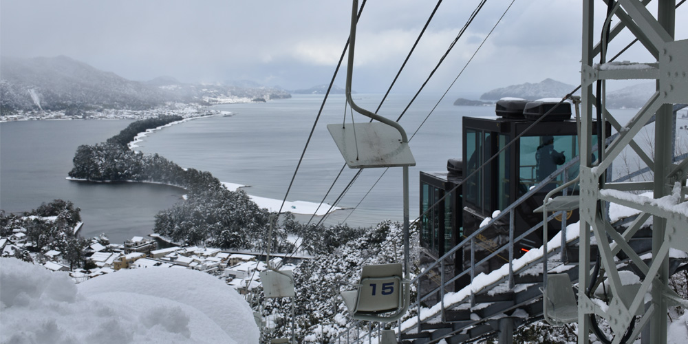 新モノレールリフト冬1